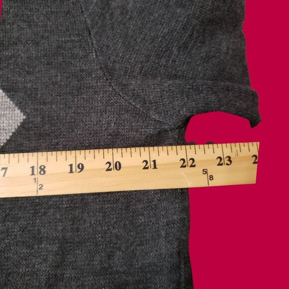 Adolfo Collectibles Vtg Argyle Acrylic lBlend Sweater  Charcoal Gray Large - Picture 7 of 8